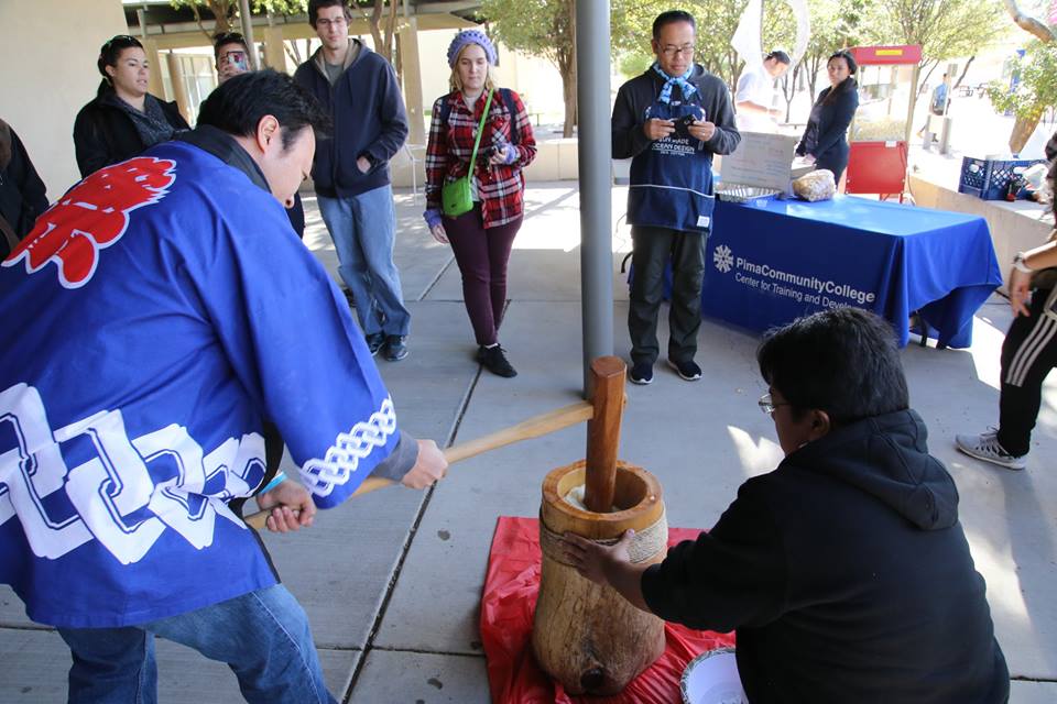 Mochi pounding, photo credit James Tokishi